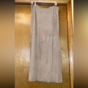 theory suede skirt size 10
